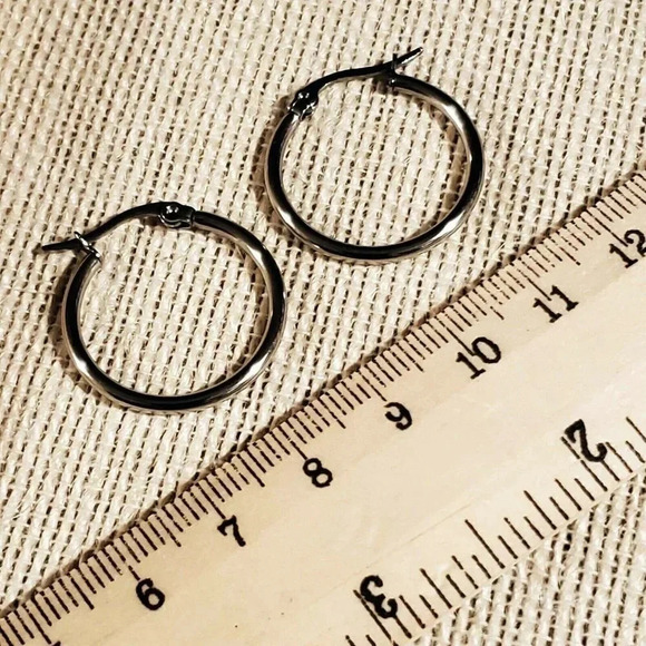304 Stainless Steel Hoop Earrings 25mm - Picture 5 of 8